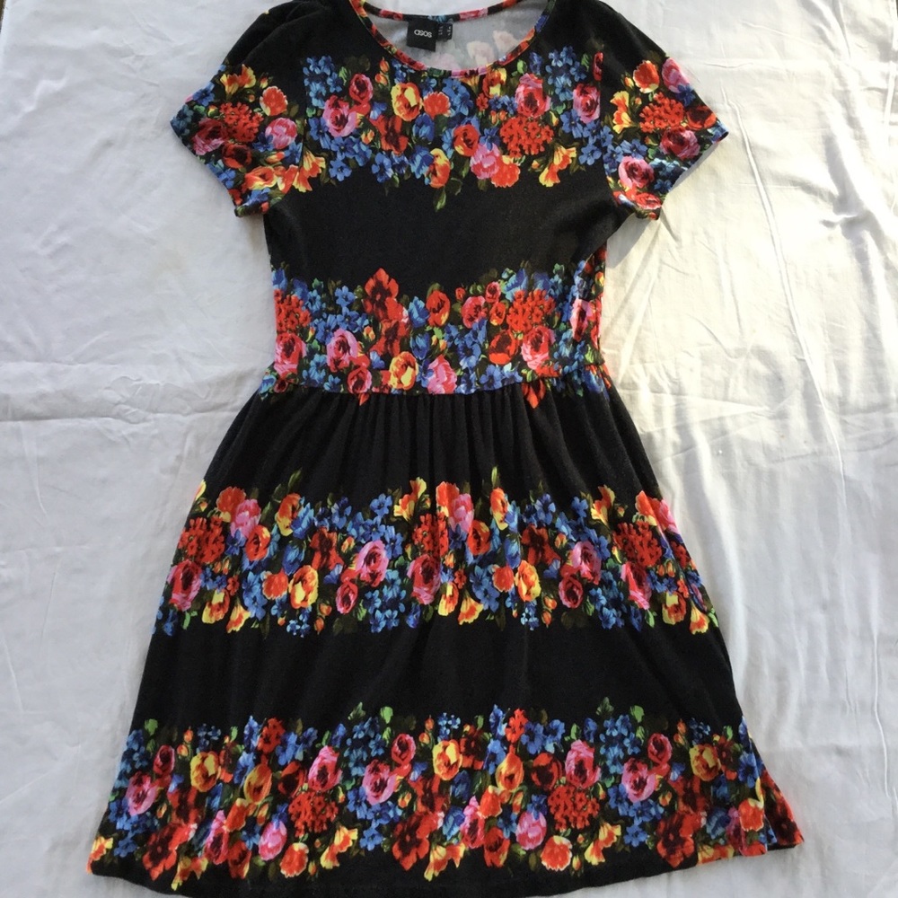 ASOS SZ 2 Mini Dress Skater Black w/bright florals